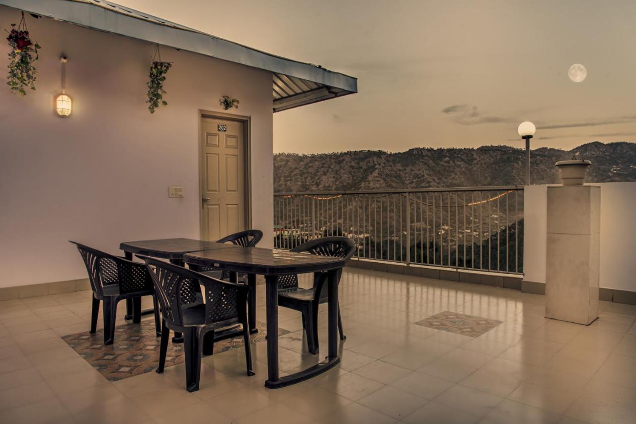 Bed and Breakfast Terrace Retreat Касаули Экстерьер фото